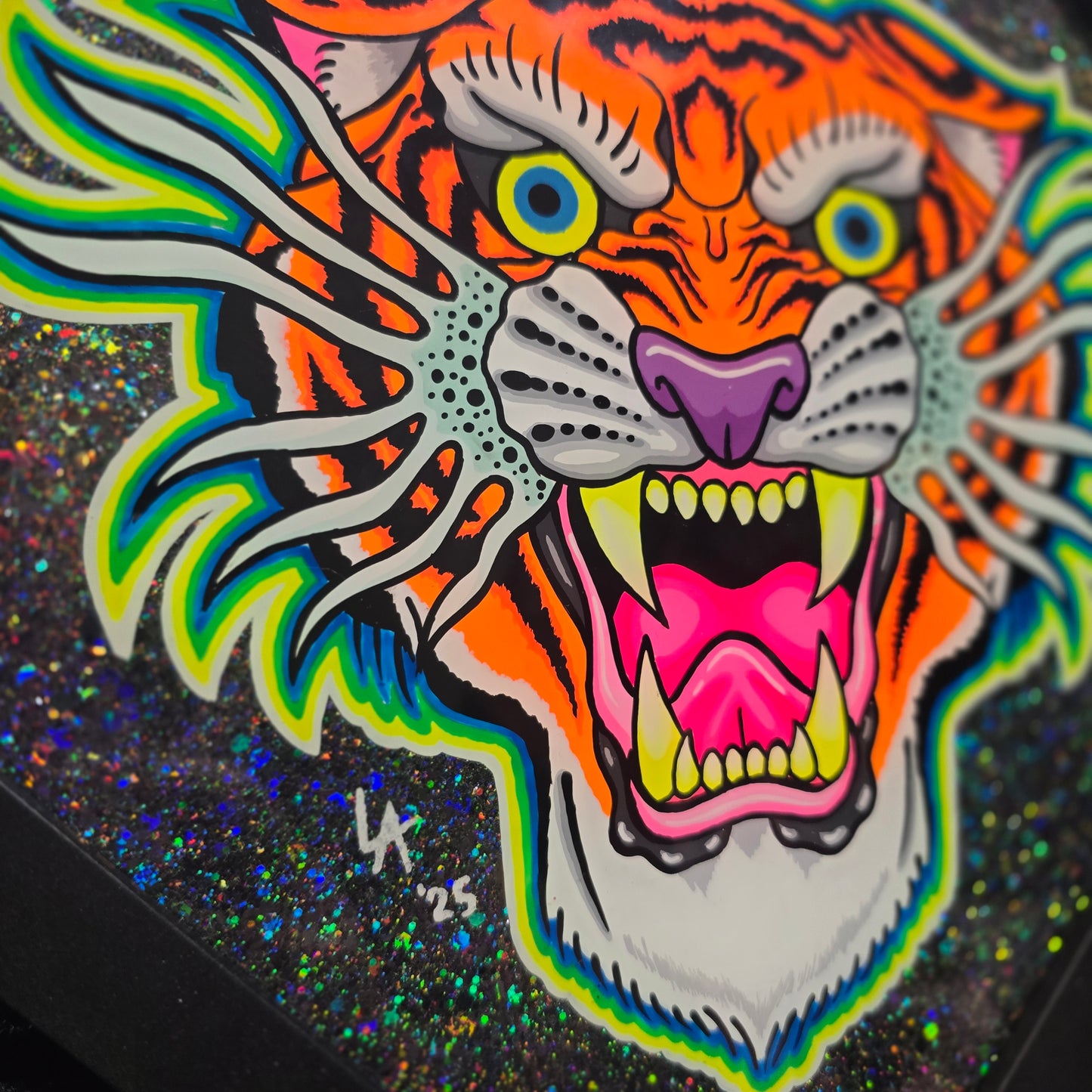 Lazer Tiger UV Reactive Orange & Halo Black Glitter