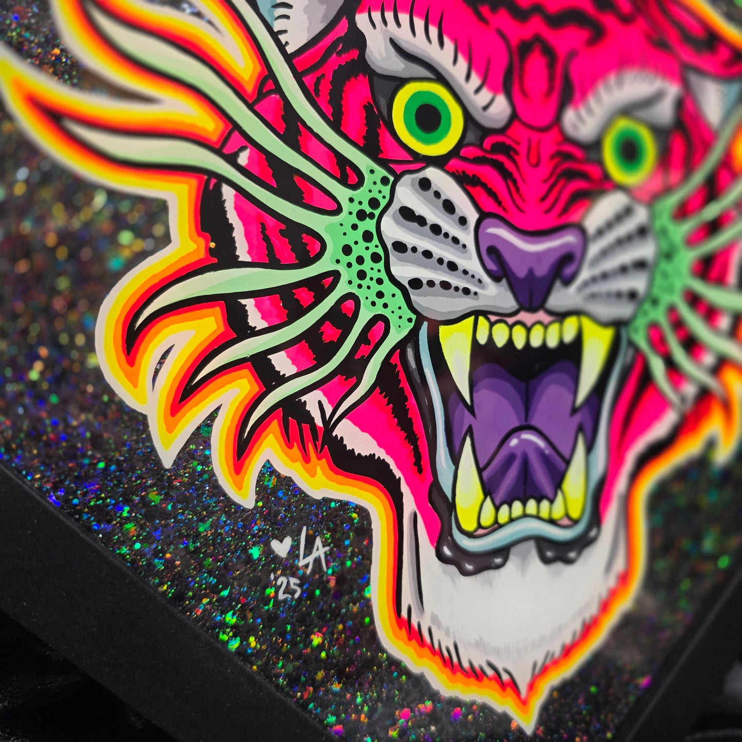 Lazer Tiger UV Reactive Hot Pink & Halo Black Glitter