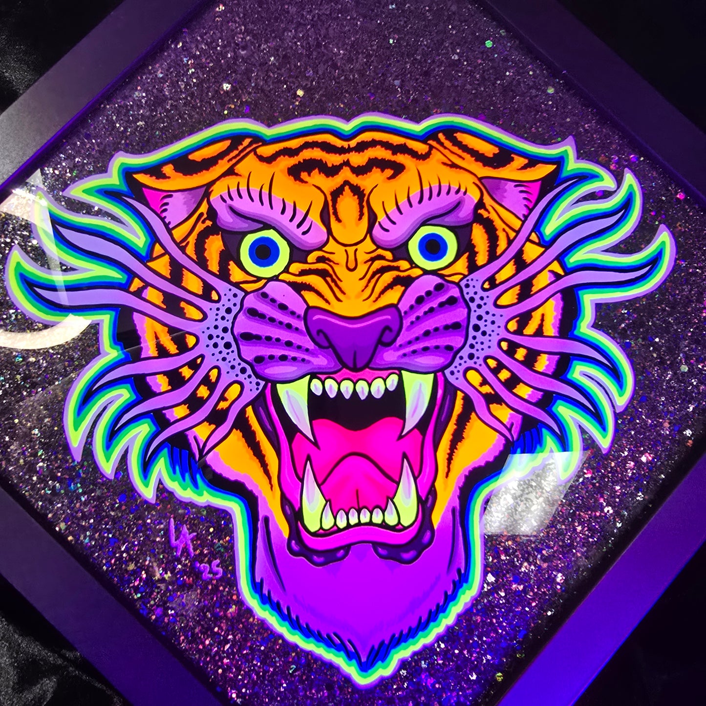 Lazer Tiger UV Reactive Orange & Halo Black Glitter