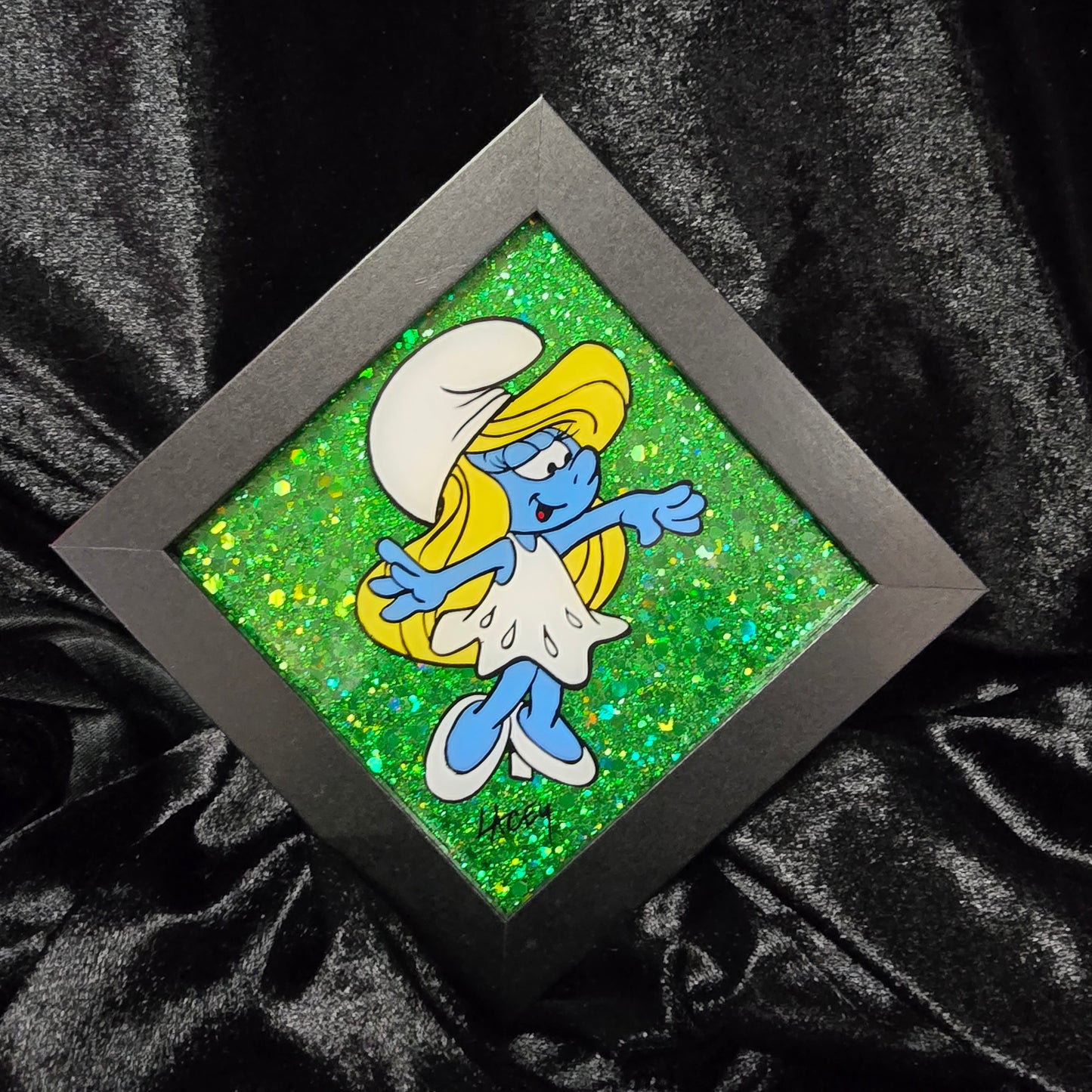 Smurfette with Green Glitter
